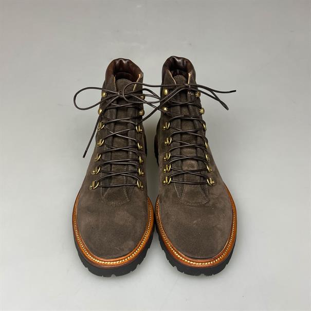 Shoes & Shirts Hiking boot suede