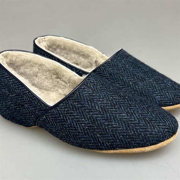 Shoes & Shirts Tweed/sheepskin slipper